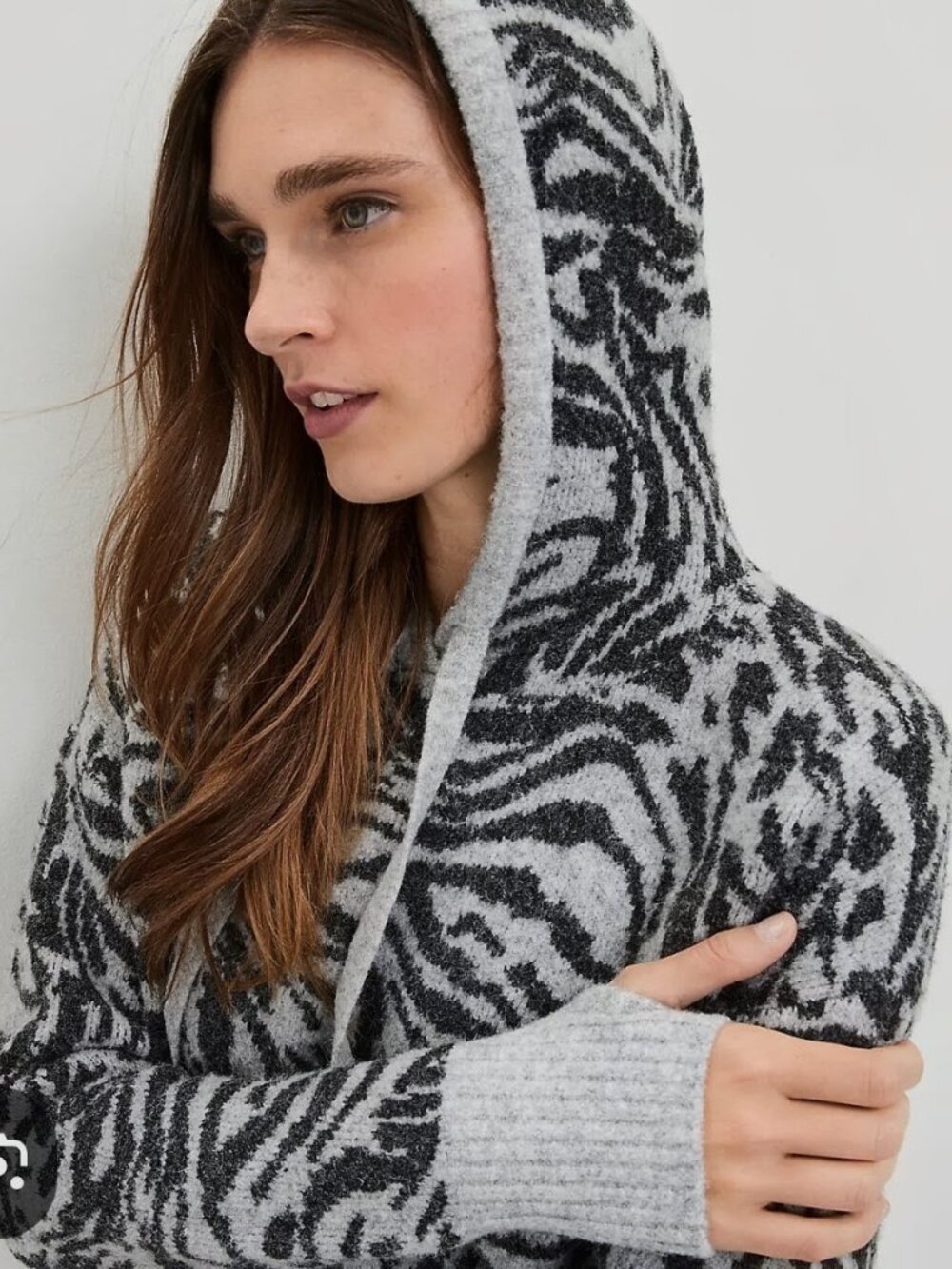 LOU & GREY Zebra Print Sweater Hoodie Size XS